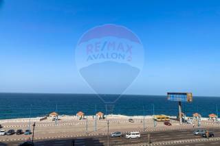 شقة للبيع 120 متر كامب شيزار خطوات من البحر