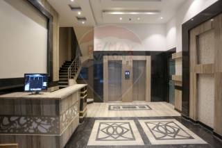 شقه للبيع 210 متر لوران علي البحر مباشره فيو جانب