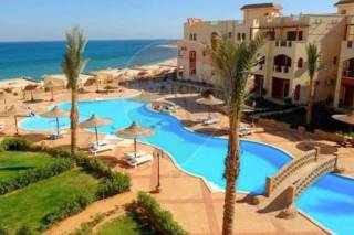 شاليه روف للبيع الساحل لاسيرينا