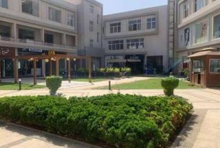 محل للبيع بالشيخ زايد