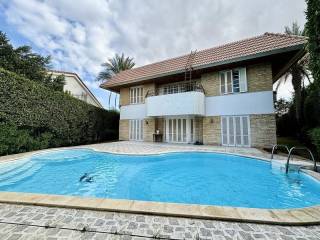 فيلا بكمباوند الربوة بالشيخ زايد