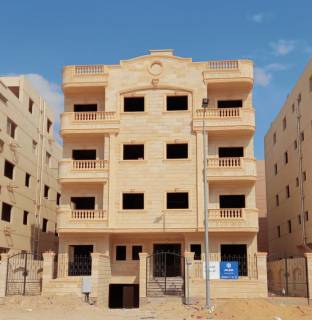 شقة في الاندلس دور اول فيوو جاردن صريح