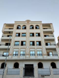 شقه 150 بحري استلام فوري الاندلس نص تشطيب بتسهيلات