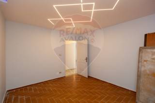 شقة للبيع 167 متر المندرة علي البحر مباشر