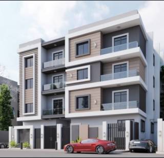 شقة 150م بالحي الرابع خطوة من النادي الاهلي