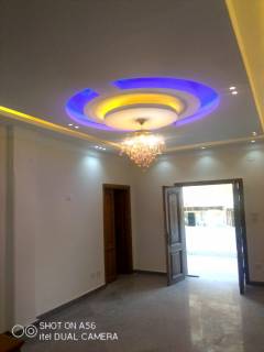 شقة بروف للبيع بشارع رئيسي بالمهندسين 350م