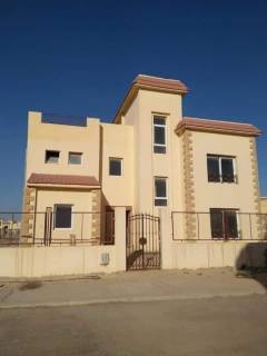 فيلا للبيع في كومباوند جولف السلمانيه