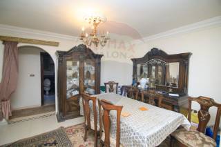 شقة للبيع 210م جليم متفرع من البحر