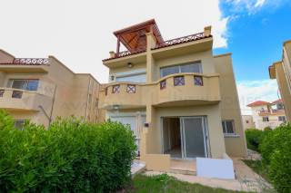 فيلا للبيع 258 متر الساحل ستيلا هايتس