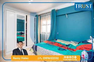 شقه للعروسين للبيع ٨١ متر في العوايد شارع الرحمه