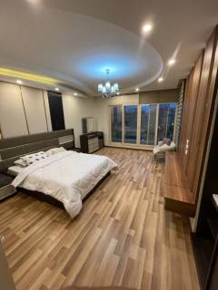 450م فيلا دوبلكس للايجار بالمطبخ وتكيفات في غرف النوم