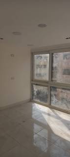 للبيع مكتب ترخيص اداري دور اول في اكتوبر بميدان الحصري