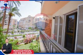 شقه للبيع 176 متر داخل المعموره الشاطي