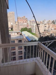 شقه للايجار بشارع ميشيل باخوم بالدقي 3غرف 2حمام