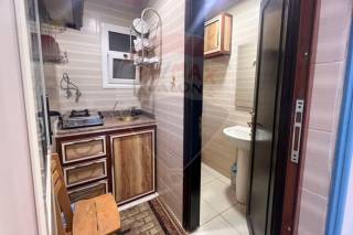 مقر إداري مفروش للايجار 135 متر محطة الرمل ش شكور