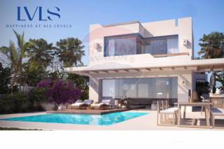 فيلا للبيع عالبحر بمقدم 750 ألف بماونتن فيو الساحل