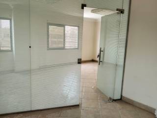 شقة بمساحة كبيرة و تقسيمة مميزة واجهة شارع رئيسى