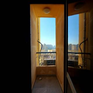 شقه مميزه للبيع في المنتزة ابراج رويال بلازا 154م