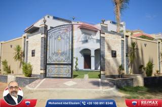 للبيع فيلا 500 متر بشارع دويدار الكينج مريوط