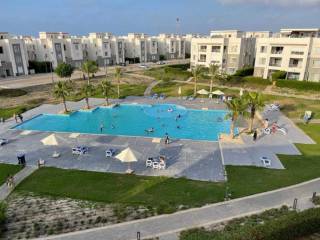 بامواج بنتهاوس بالرووف 165 متر فيو تحفه