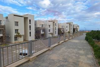 شاليه للبيع الساحل رأس الحكمة سي فيو