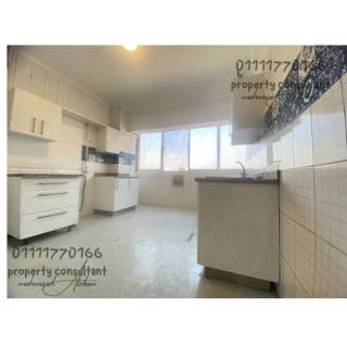 شقة للبيع بالدقي شارع سليمان اباظة الرئيسي