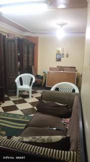 شقة 120 متر للبيع تطل على شارع الخليج المصرى وبور