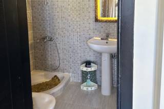 شاليه روف للبيع الساحل لاسيرينا