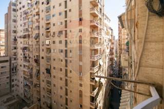 شقة للبيع 125 متر سيدي بشر ش محمد نجيب