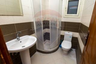 شقة للبيع 145 متر لوران خطوات من البحر