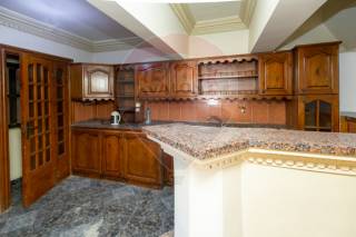 شقة للبيع 230 متر رشدي ش ابو قير