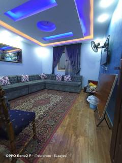 شقه مميزه جدأ للبيع في حدائق الاهرام