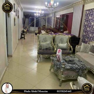 شقة للبيع 210م محرم بك