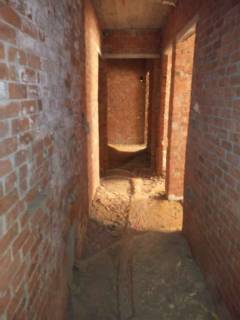 شقة نصف تشطيب ف شيراتون المطار الدور الخامس للبيع