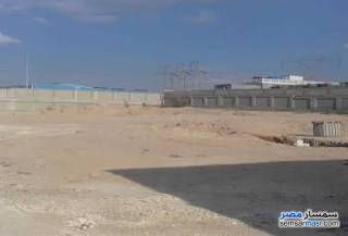 ارض مصانع بالمنطقة الصناعية بالعين السخنة