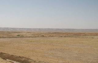 ارض صناعى للبيع في العين السخنة مساحة 3000 متر