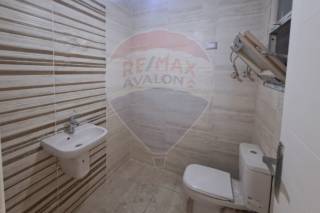 عيادة للبيع 80 متر مصطفي كامل ش أبو قير الرئيسي