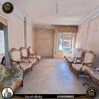 شقة للبيع 220 متر رشدي شارع أبو قير