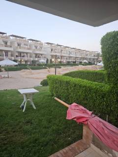 شالية للبيع 70م دور أرضي بجنينة قرية بلاجيو الساحل