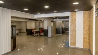 للايجار او البيع محل 400 متر بشارع رئيسى روكسى