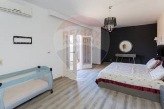 فيلا ستاند الون للبيع بجوار بروكسيز واحة خطاب