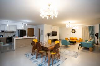 شاليه ارضي بحديقة دابل فيو للبيع 345 متر