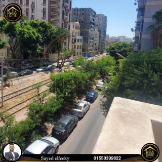 شقة للبيع 140م كيلوباترا علي الترام مباشرة