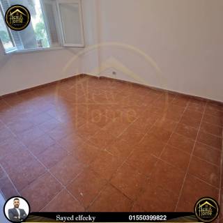 شقة للبيع 210مبولكلىشارع أبوقير