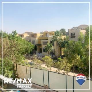 فيلا مستقلة استلام فورى 4 غرف فى كارميل الشيخ زايد