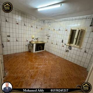 شقة للبيع 400م سبورتينج