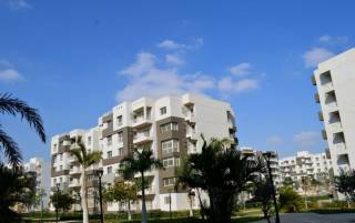 شقه ايجار في مدينتي 140م B10 عمارات طلعت مصطفى