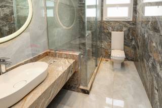 فيلا ستاند الون للبيع مارسيليا لاند 300 متر مباني