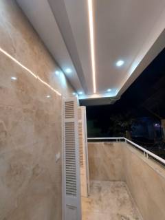 دور اول 250م مكيف بشارع مصدق موقع راقي