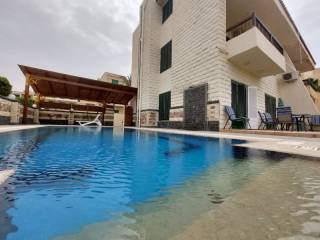 فيلا للبيع صف اول بحر فرصه من عقارت البيك